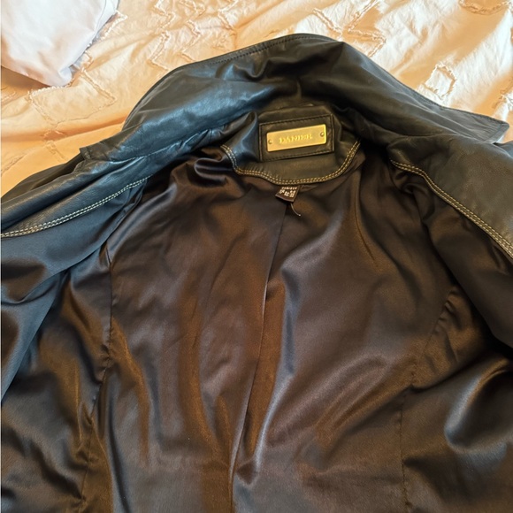 Leather Jacket - Picture 3 of 9